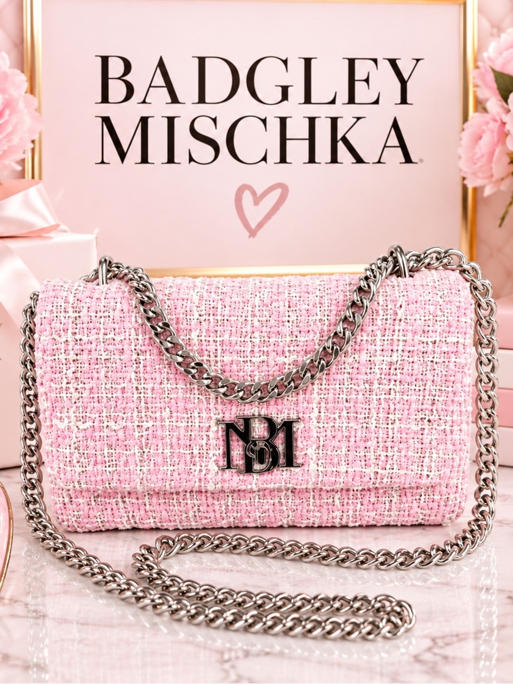 Badgley Mischka Pink Tweed Chain-Link Shoulder Bag with Silver Hardware 🩷🤍